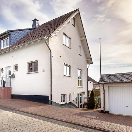 Ferienwohnung Julia - Klimatisiert Wolken Exterior photo