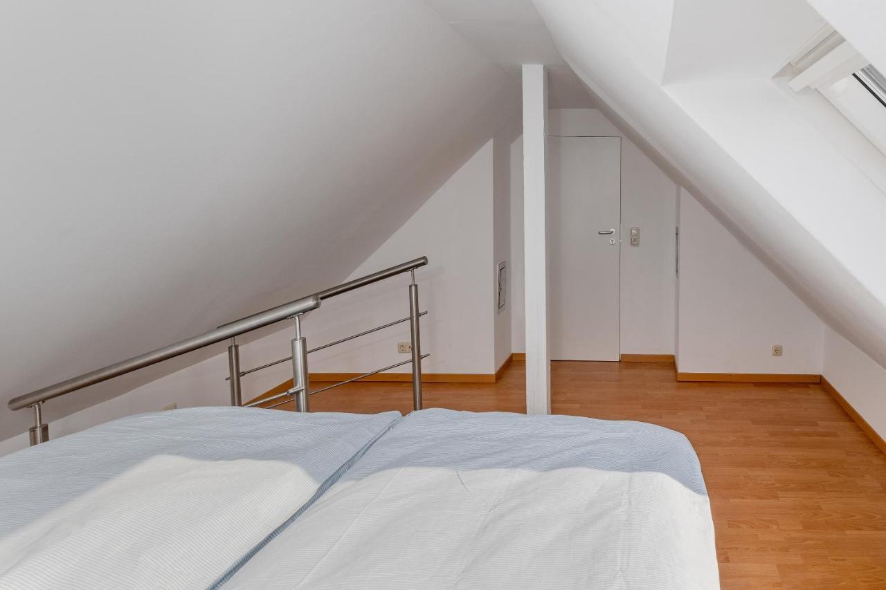 Ferienwohnung Julia - Klimatisiert Wolken Exterior photo